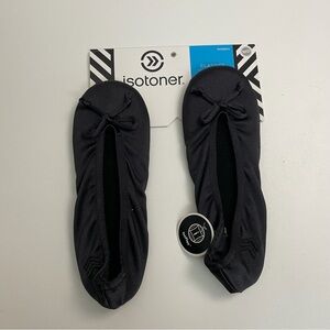 Isotoner Slippers Flat Slip Resistant Stretch Padded Bow Satin Black Medium